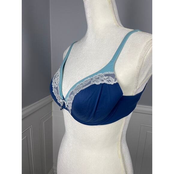 Victoria's Secret, Size 34C, Blue Lace Perfect Coverage Bra, Underwire, EUC - Picture 2 of 6